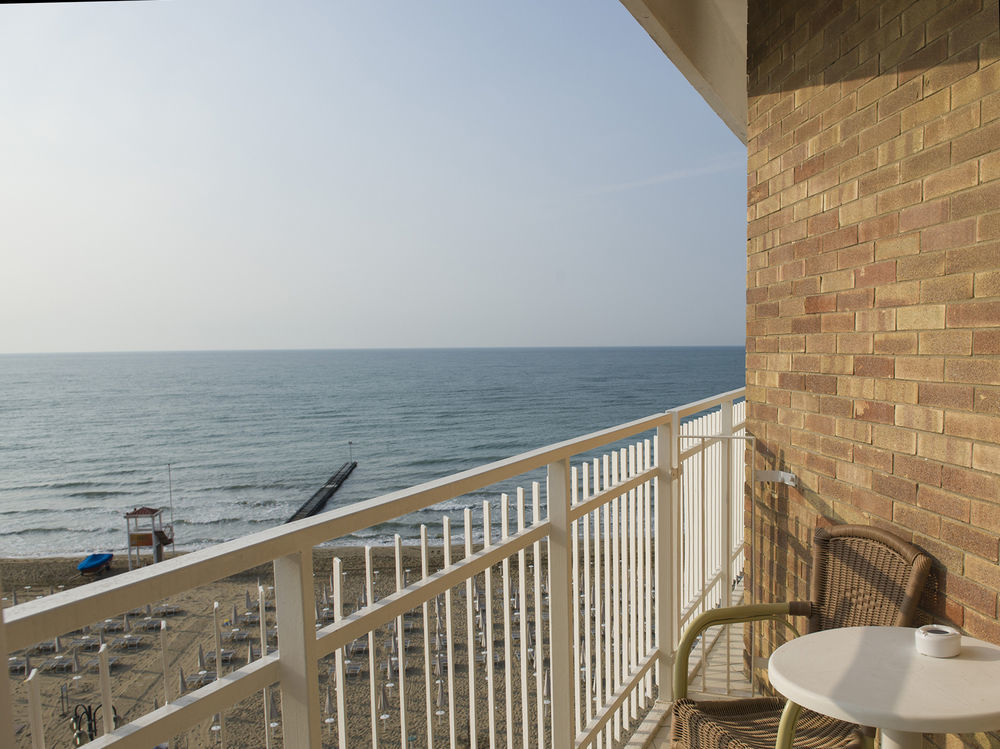 Hotel Delle Nazioni Lido di Jesolo Eksteriør bilde